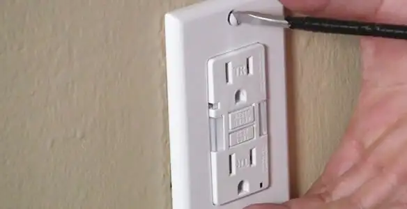 gfc outlets service securing and mounting ground fault circuit interrupter outlet by certified electricians in Milwaukee, WI
