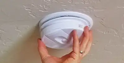 Smoke detector installation service ensuring home safety in Milwaukee, WI